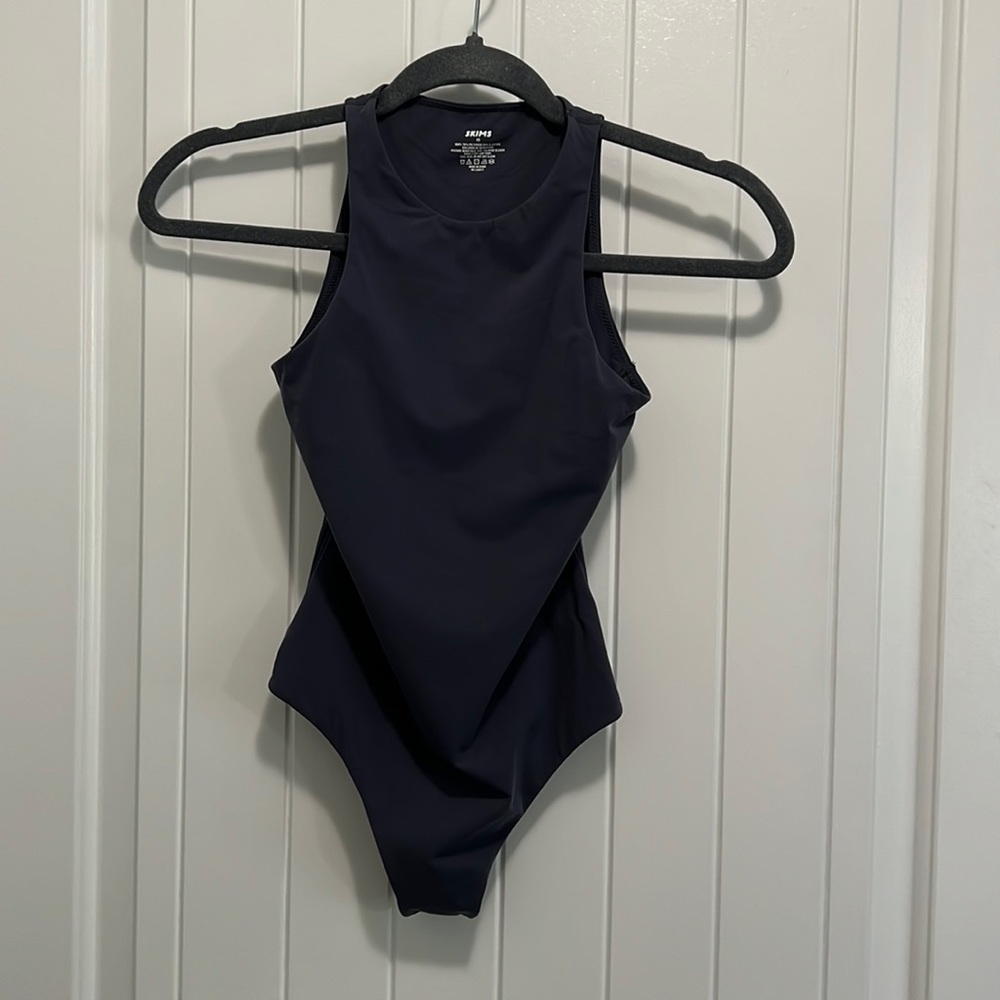 ✨SKIMS✨ bodysuit - LIMITED ED. COLOR